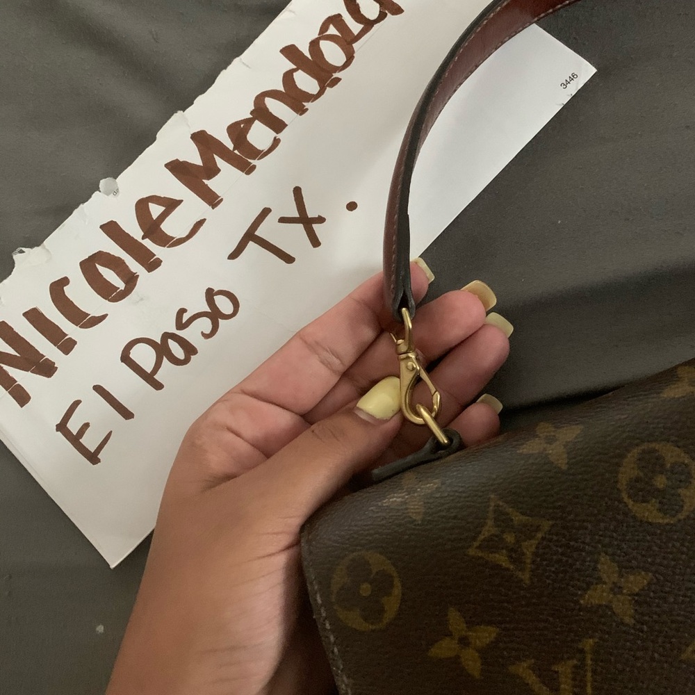 Authentic Louis Vuitton Concorde - Picture 14 of 16